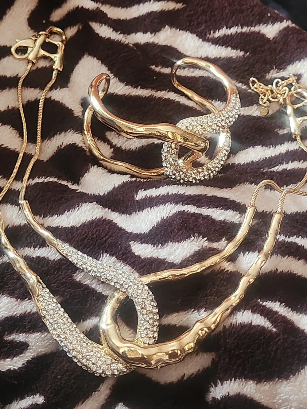 Gold Crystal Link Necklace and Bracelet Set - Women Jewelry - Picture 1 of 1